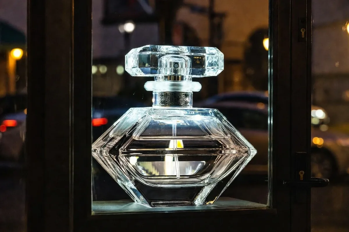 Large 3D printed retail window display piece painted in brand colors